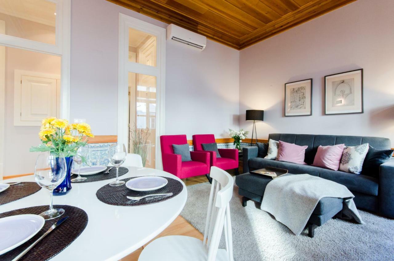 Baixa Downtown Fabulous And Sophisticate Apartment With Elevator 18Th Century Building Lisbon Exterior photo